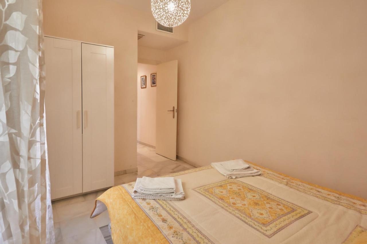 Two Bedrooms Leonor Davalos Sevilla Exteriör bild