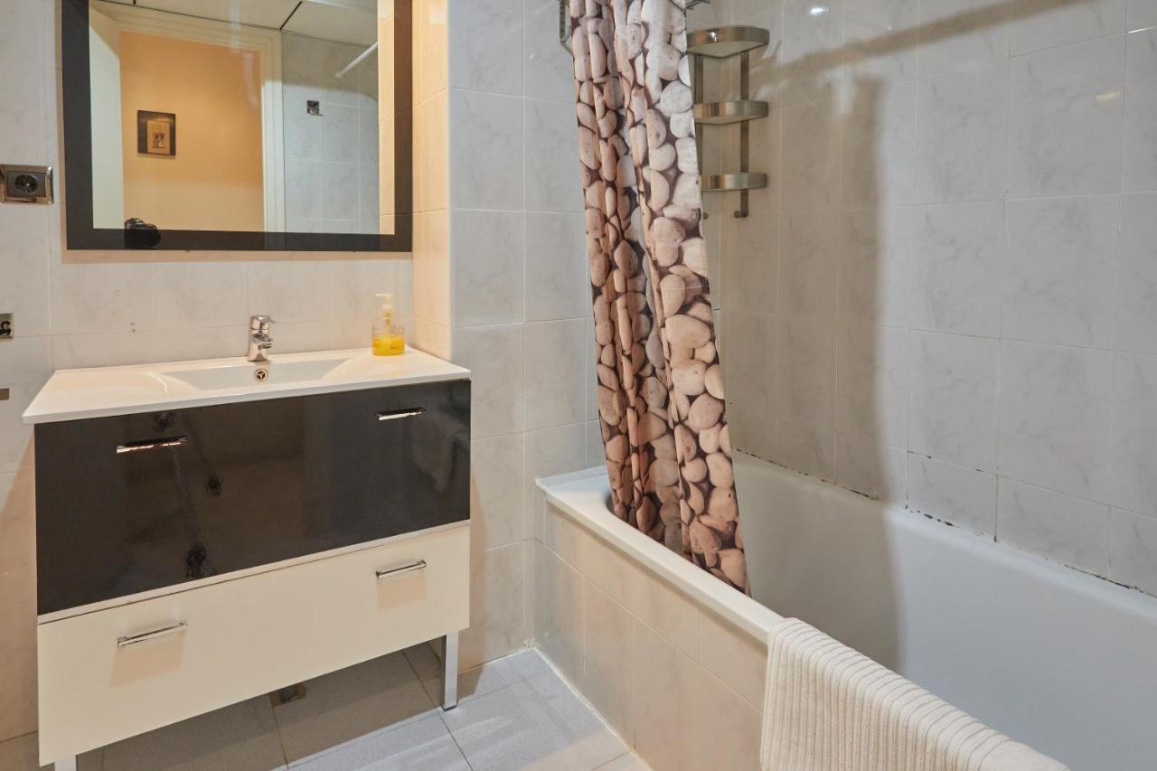 Two Bedrooms Leonor Davalos Sevilla Exteriör bild